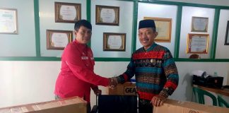 Baznas Kabupaten Tasikmalaya Salurkan Bantuan Kursi Roda untuk Lansia